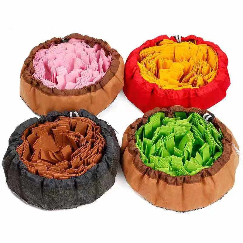 Slow Feeding Snuffle Mat for Dogs - Interactive Puzzle Toy and Smell Training Pad for Nosework - Washable and Food Dispensing - Perfect for Dog Toys
